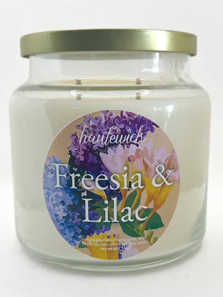 Freesia en lila voor wholesale door The Haute Wick Social