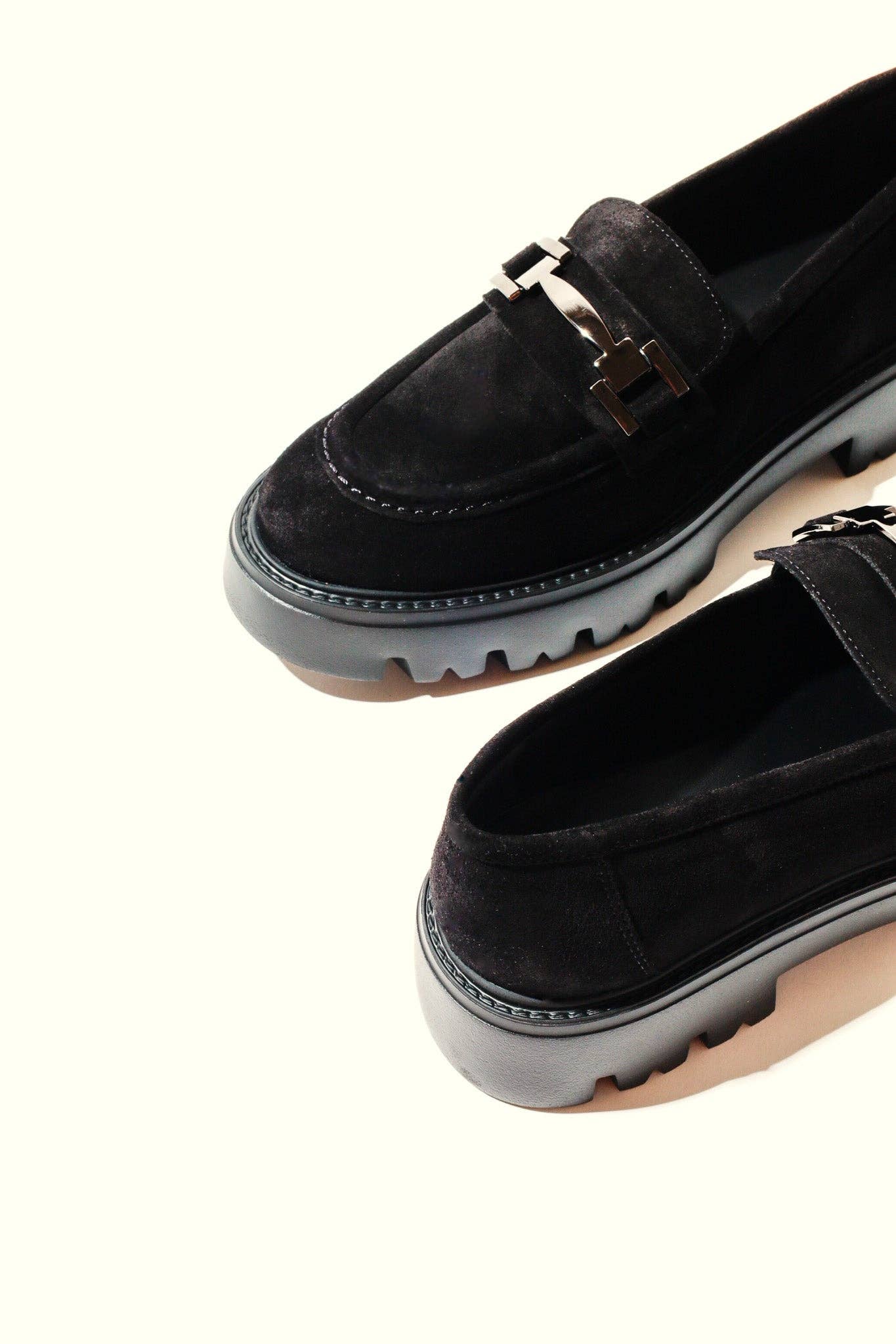 KMB Shoes - Wholesale Loafers - Women's - AINOHA BLACK – Suede Loafers with Horsebit and Extra-Light Sole2