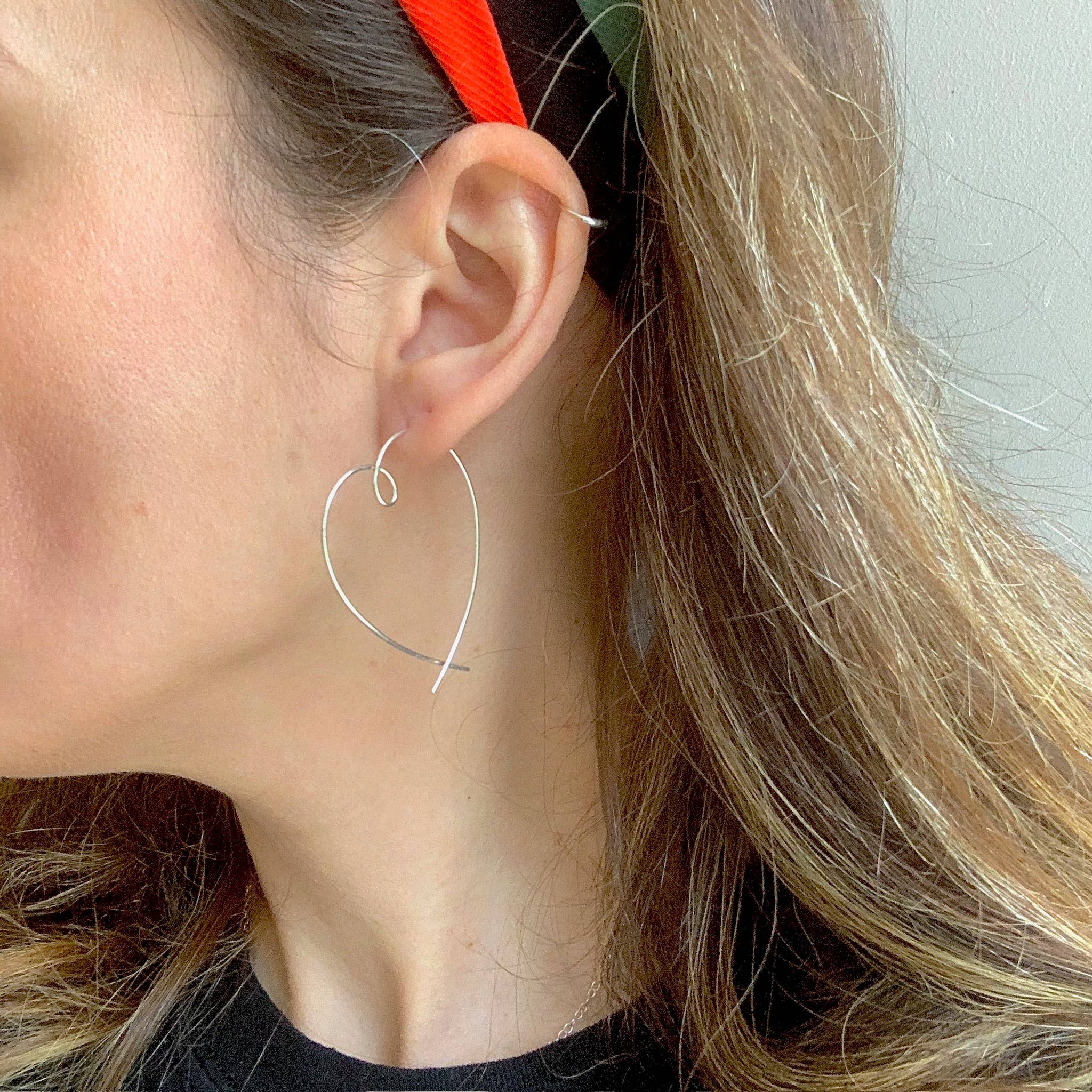 Verve Jewellery – wholesale Hoop earrings – Heart hoop threader earrings, sterling silver hoops4