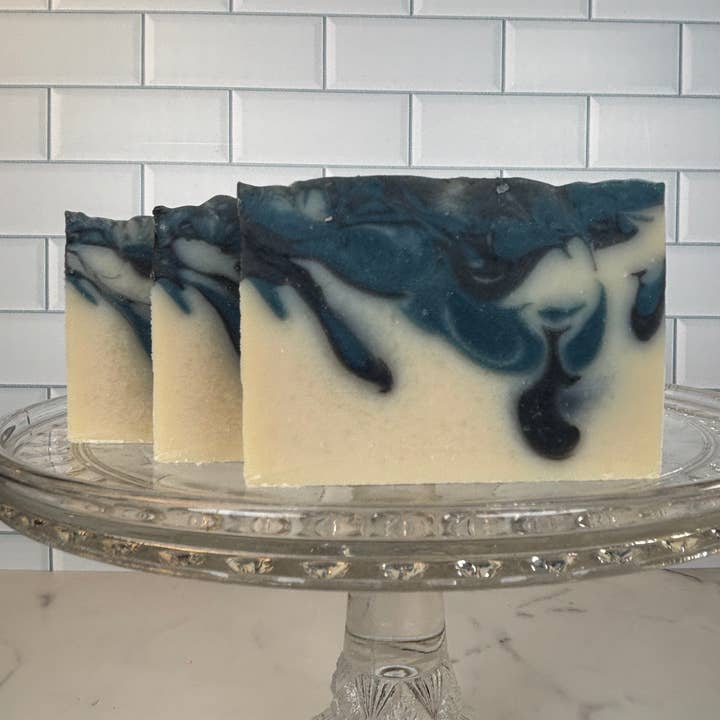 Holladaycandleco - Venta al por mayor Pastillas de jabón - Hombre - Jabón de proceso en frío para hombres de cedro ahumado y musgo helado
