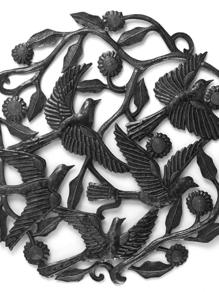 Vögel in der Herde für den Großhandel von Beyond Borders