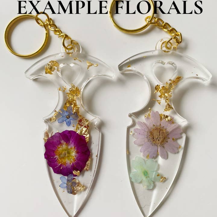 Hold It There - Wholesale Keychain - Unisex - Floral Resin Dagger Keychain