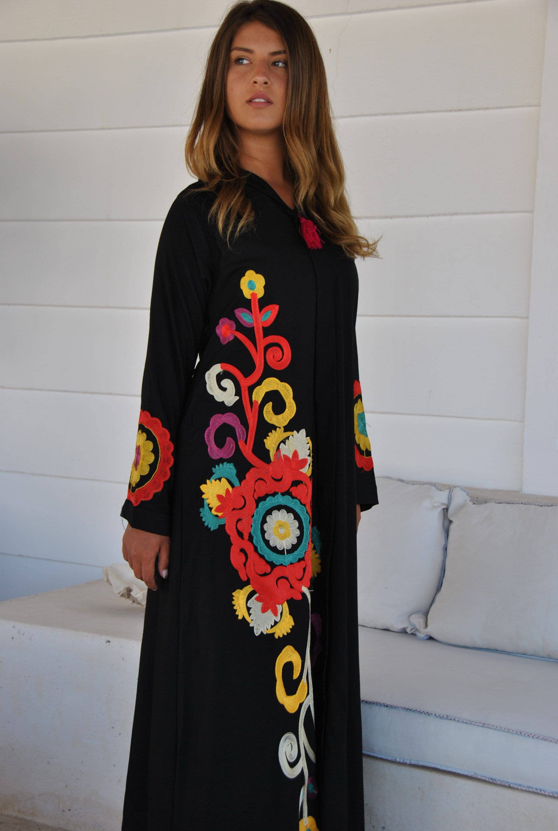 Gipci - Wholesale Kaftan - Women's - Black Flower Embroidered Caftan with Tassels6