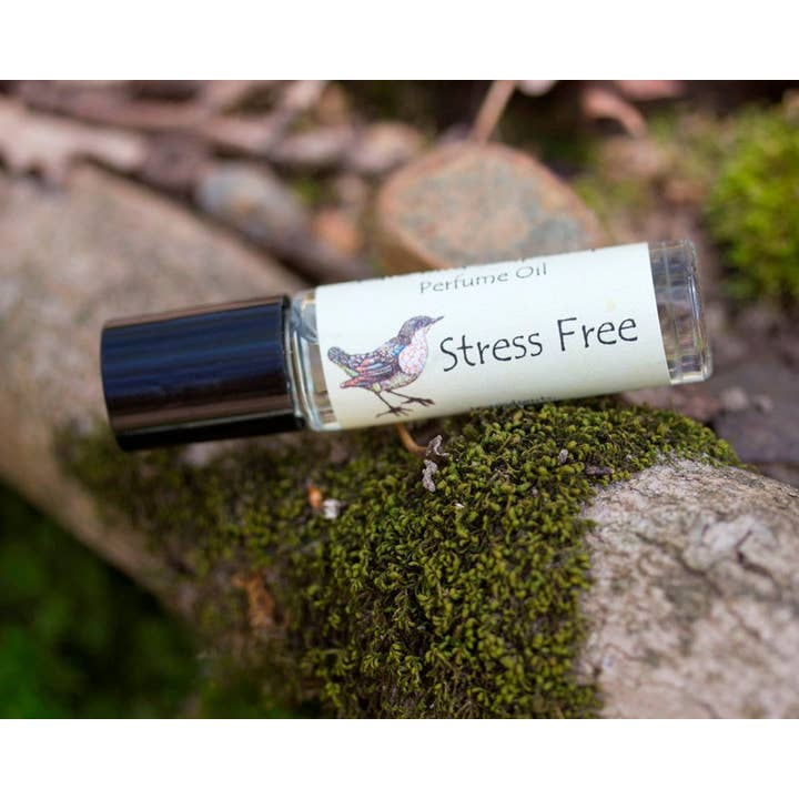 Huile à bille sans stress pour la vente par Rare Bird Soap Shop