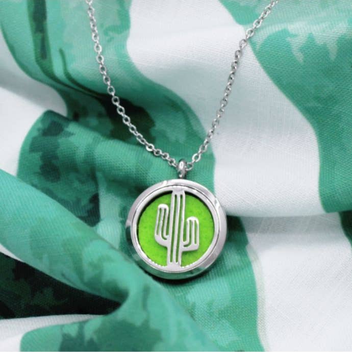 Cactus Aromatherapy Christmas Gift Set for Mom Necklace for wholesale by Anavia