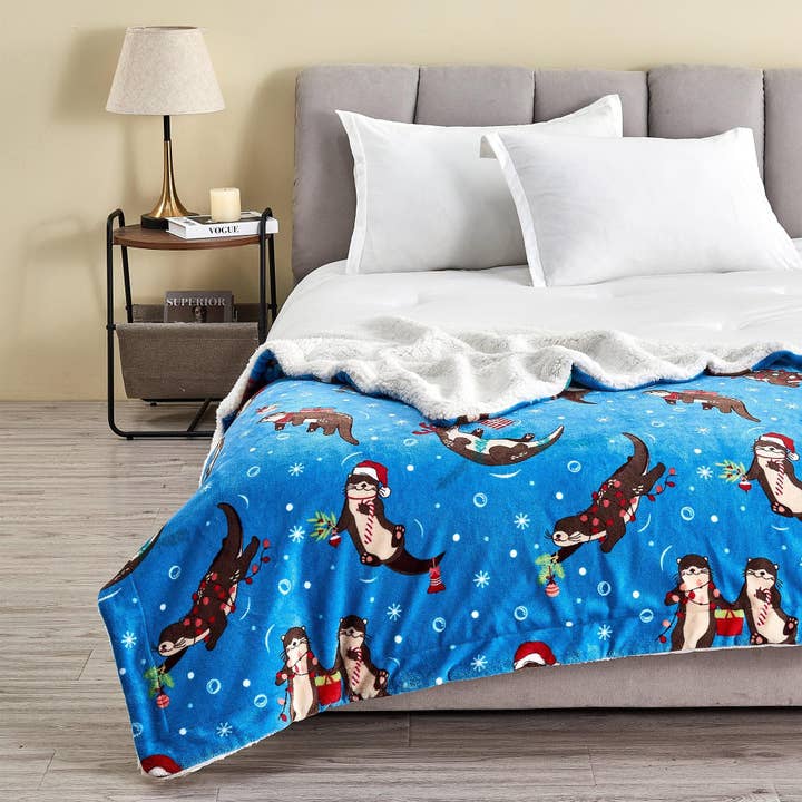 BH Collective - Wholesale Throw Blanket - Throw Blanket - Holiday Printed Sherpa - Esmay Collection18