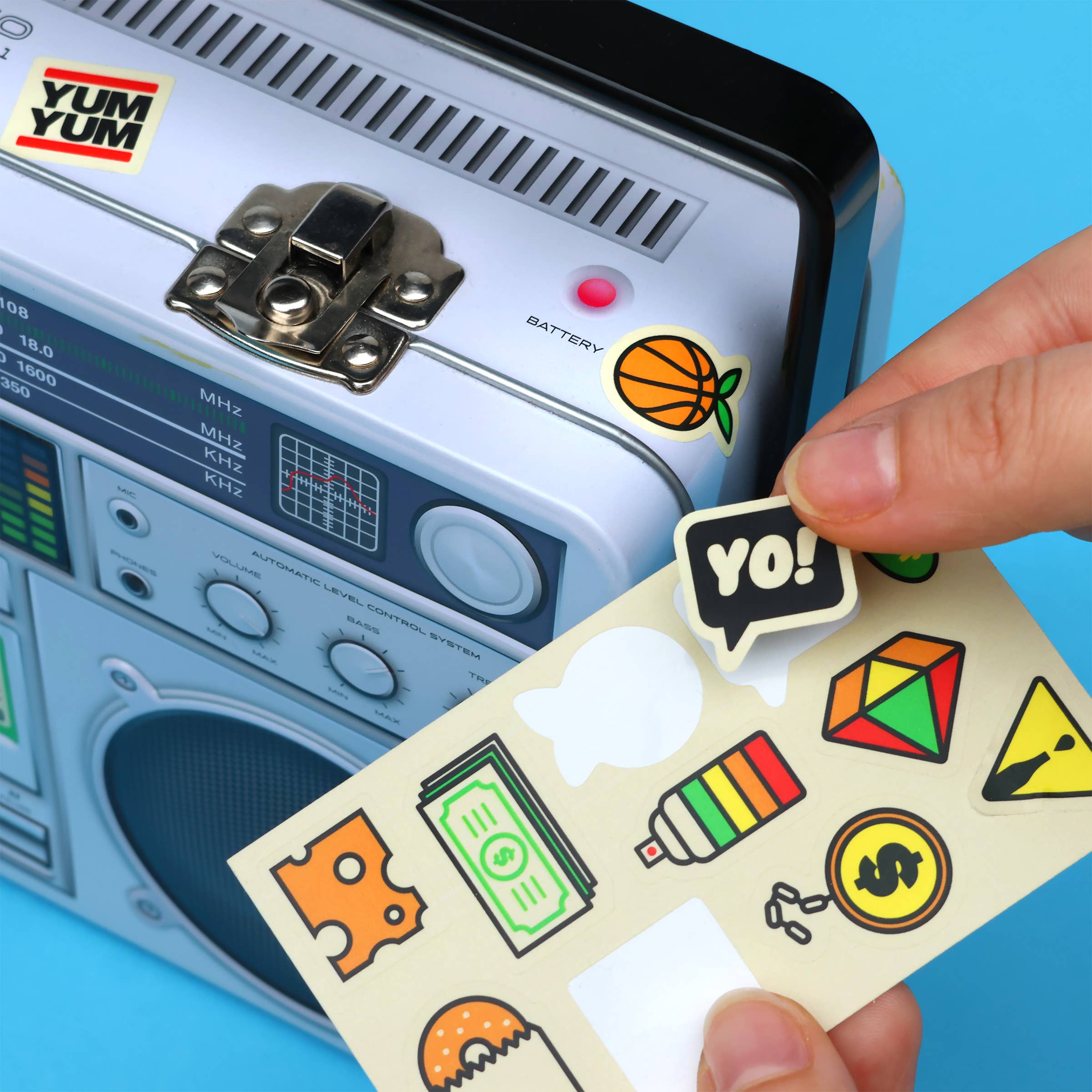 SUCK UK Ltd - USA - Wholesale Lunch Bag/Box - Kids - Boombox Lunch Box2