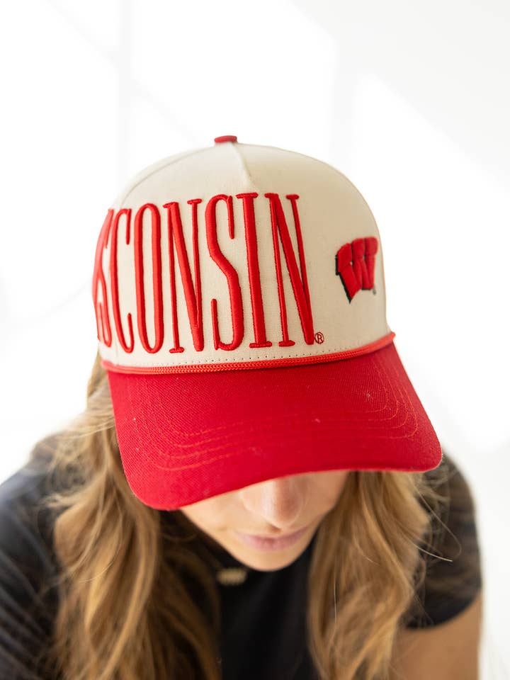 Wisconsin Lördag Stretch Canvas Truckerkeps för wholesale av Gameday Social Apparel Co.®