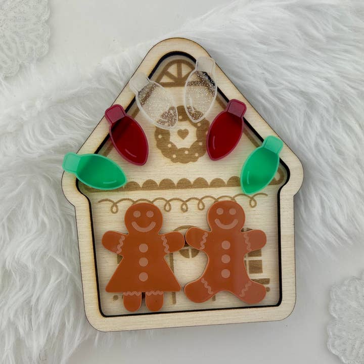 Vassoio per Casette di Pan di Zenzero con Parti Sciolte per la vendita all'ingrosso da parte di Stars and Sensory