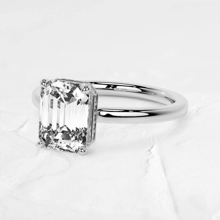 DJOYR - Wholesale Engagement Ring - 1.5CT Hidden Halo Emerald Moissanite Ring in 925 Silver2