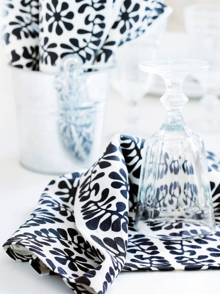 Stonewashed Linnen Theedoek PALOMA | Zwart voor wholesale door öökülm