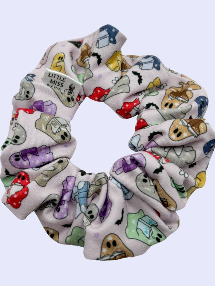 Era's Spøgelse//Scrunchie for engroshandel hos Little Miss Rae’s Bowtique