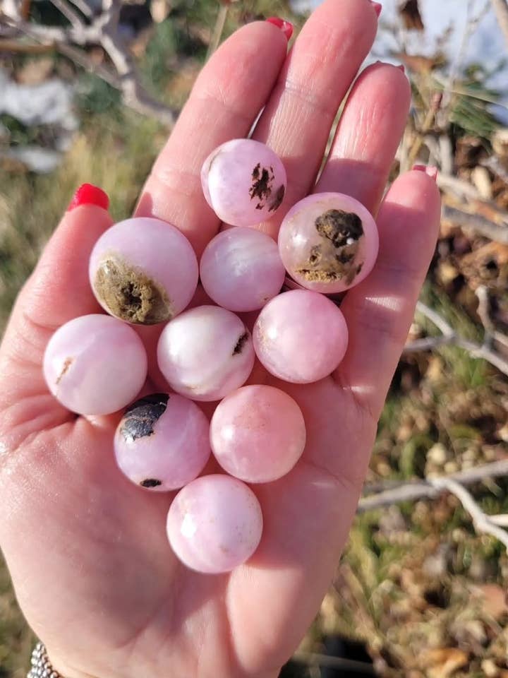 Pink Aragonite Spheres for wholesale by ZARDENIA