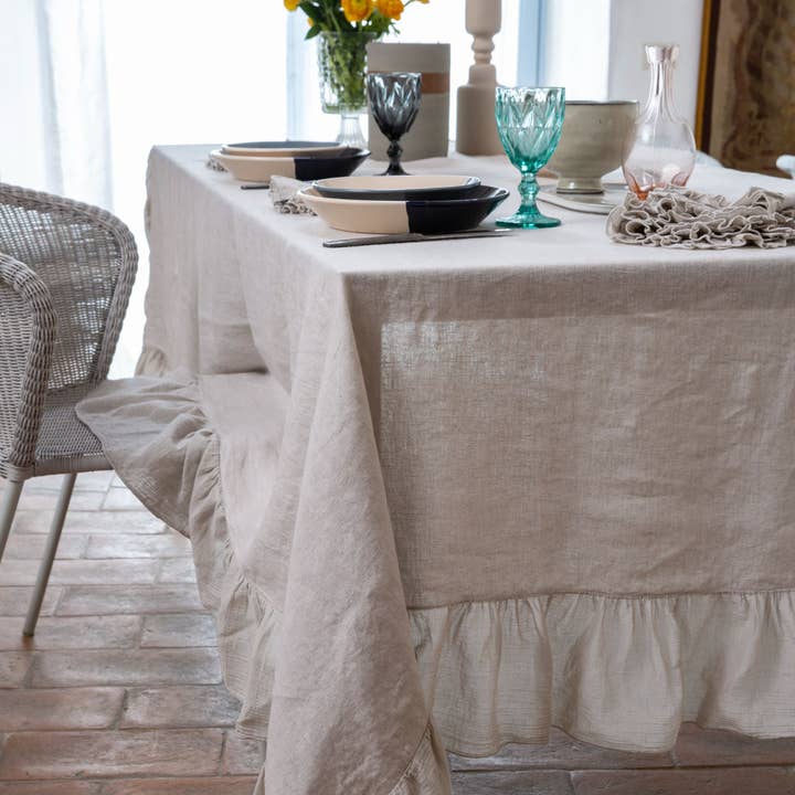 Chez Moi - Wholesale Tablecloth - Romantique tablecloth