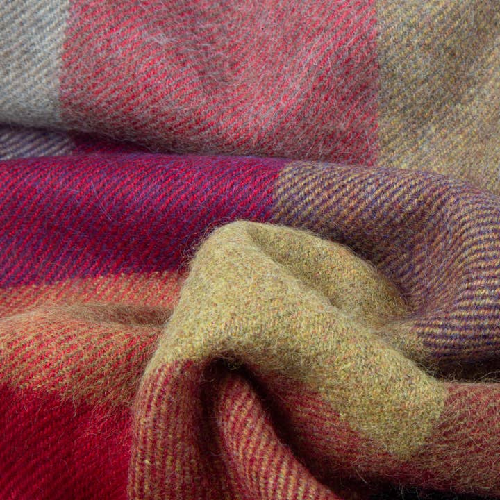 Heating & Plumbing London - Wholesale Throw Blanket - Alpaca & Merino Lambswool Blanket Bright Coloured Checks3