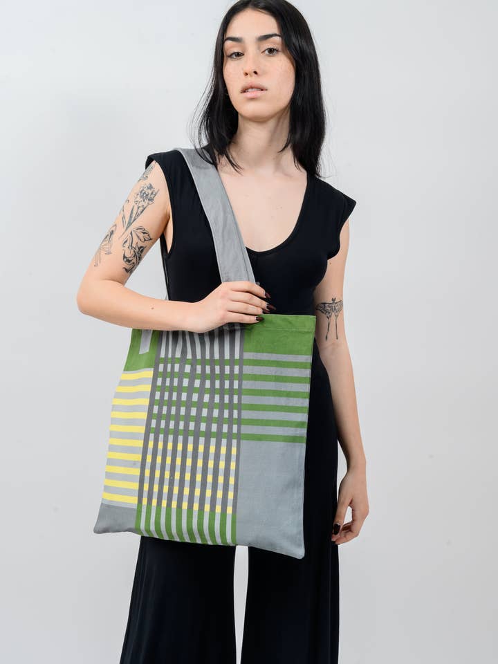 Axis Sync A Tote Bag for wholesale by KORES ACCESSORIES