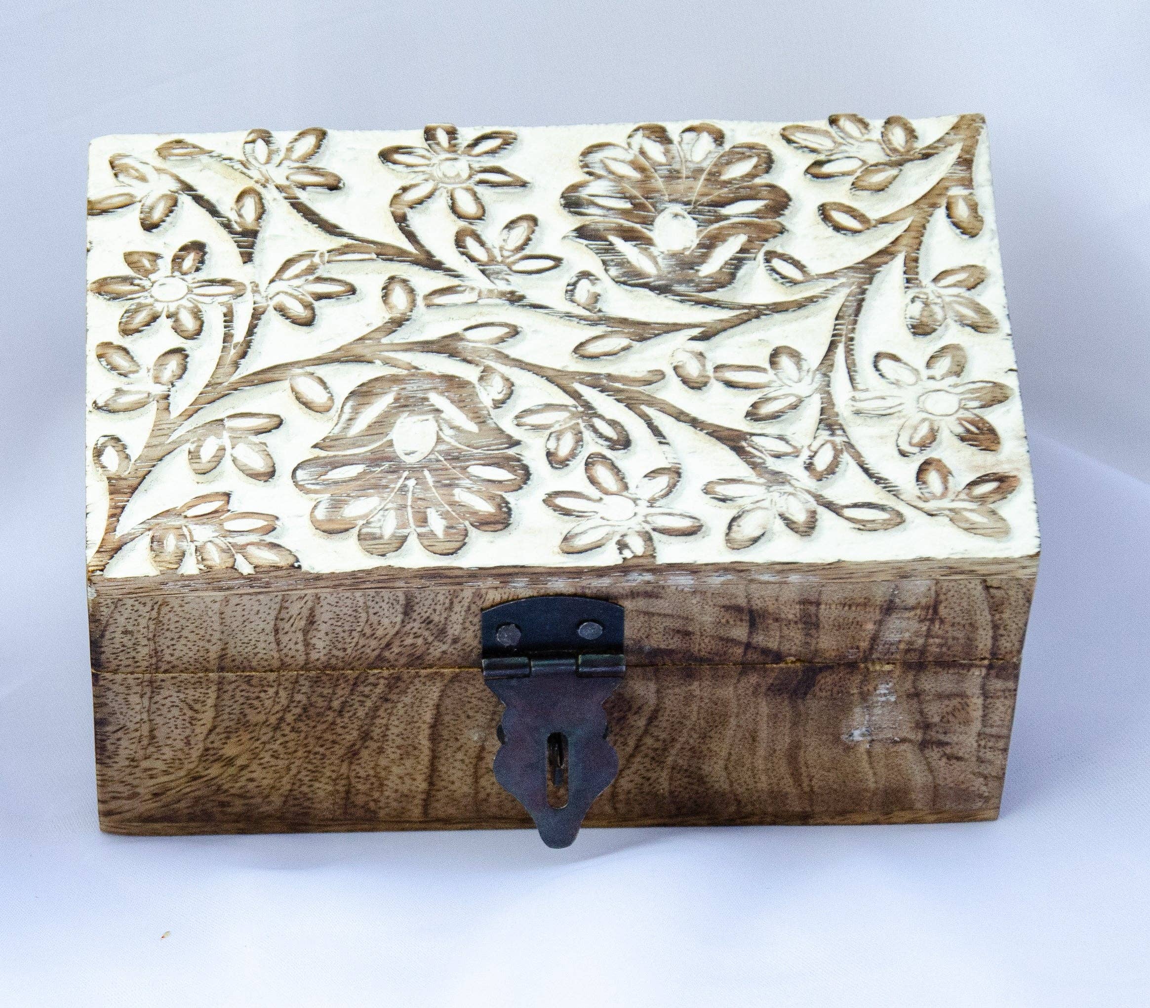 Hopes Unlimited - Wholesale Decorative Box - Wood Carved Box Whitewashed2