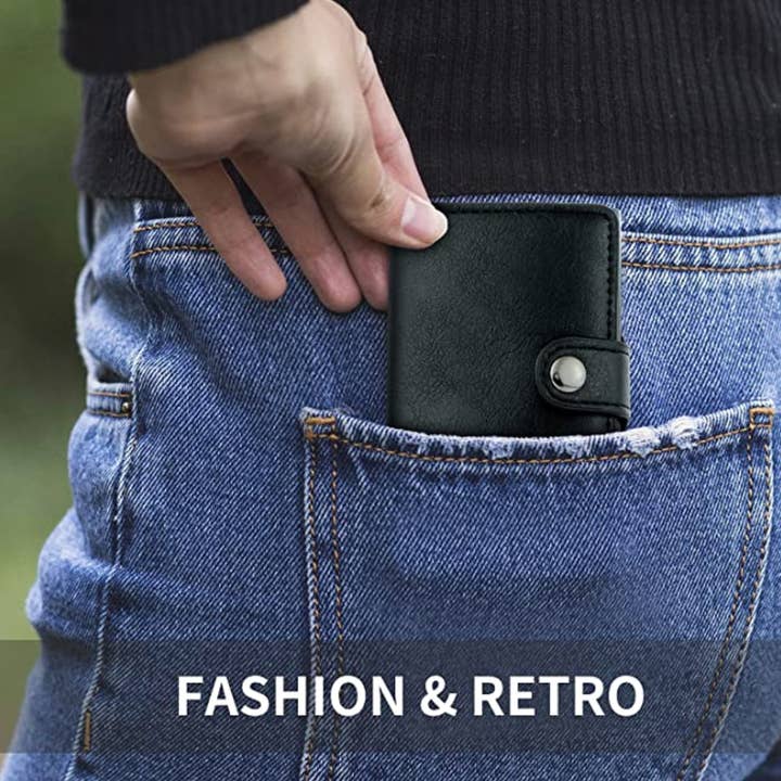 Mila Wholesale - Wholesale Wallet - Men's - Pop-Up Wallet - Countertop Bundle9