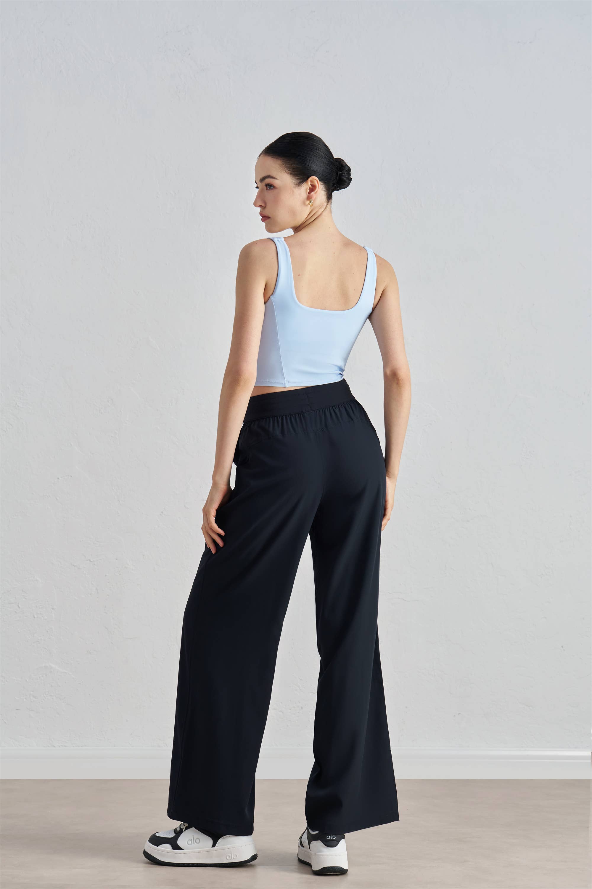 91thelabel - Wholesale Athletic Top - Women's - Grace U-Neck Molded Cup Tank Top3