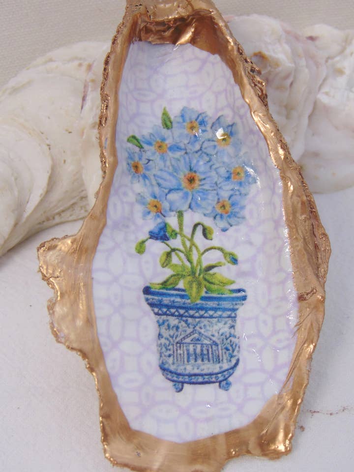 Designer Oyster Shell Sieradenkom Cloud Poppy voor wholesale door Lowcountry Linens