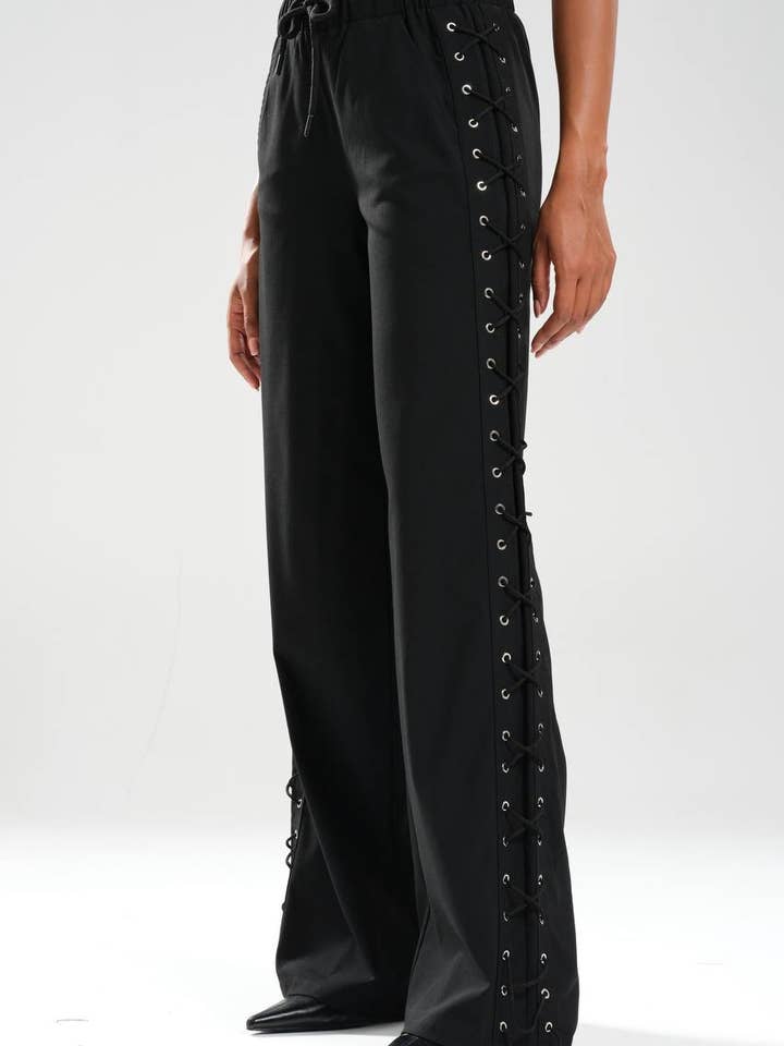 Pantaloni Neri a Gamba Larga con Dettaglio di Allacciatura Laterale – Vita Alta per la vendita all'ingrosso da parte di DesignofBoho