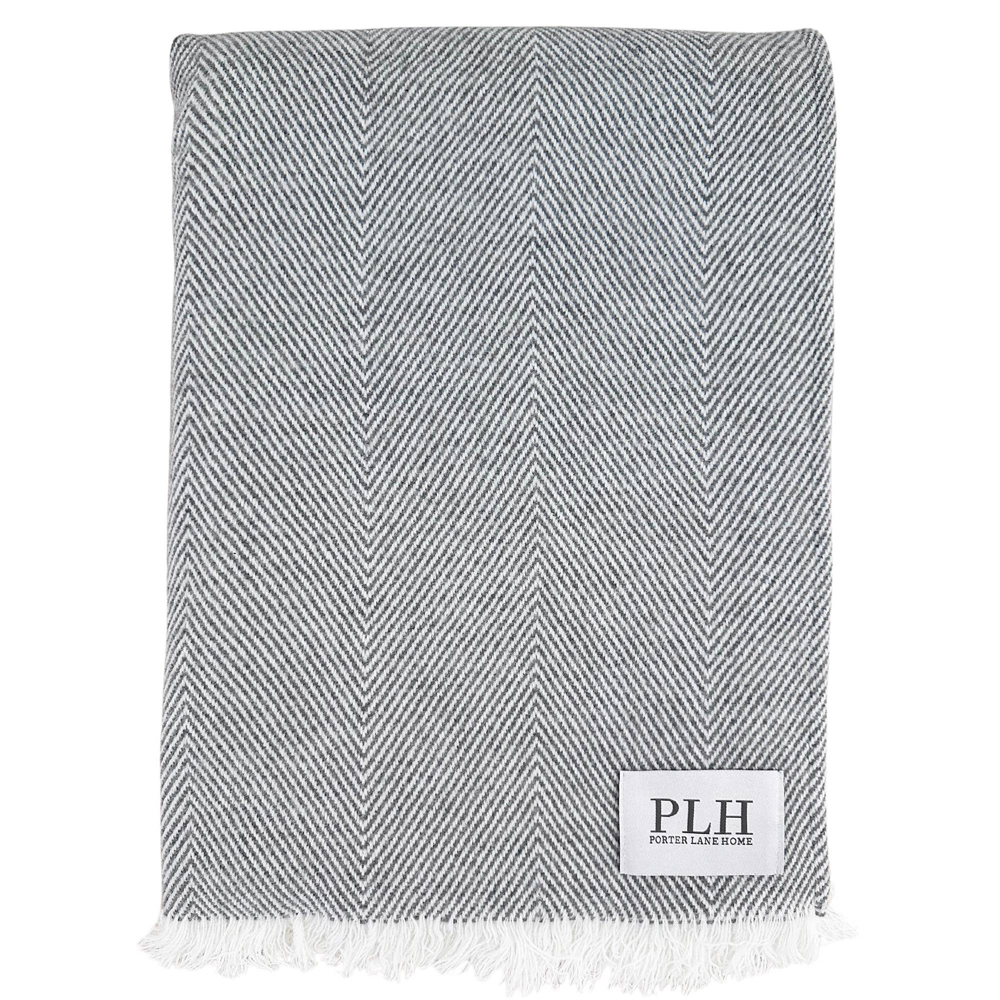 Porter Lane Home - Wholesale Throw Blanket - Herringbone Throw Blanket4