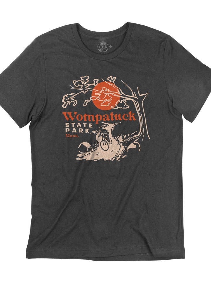 Shirt van Wompatuck State Park voor wholesale door HomeTown Riot