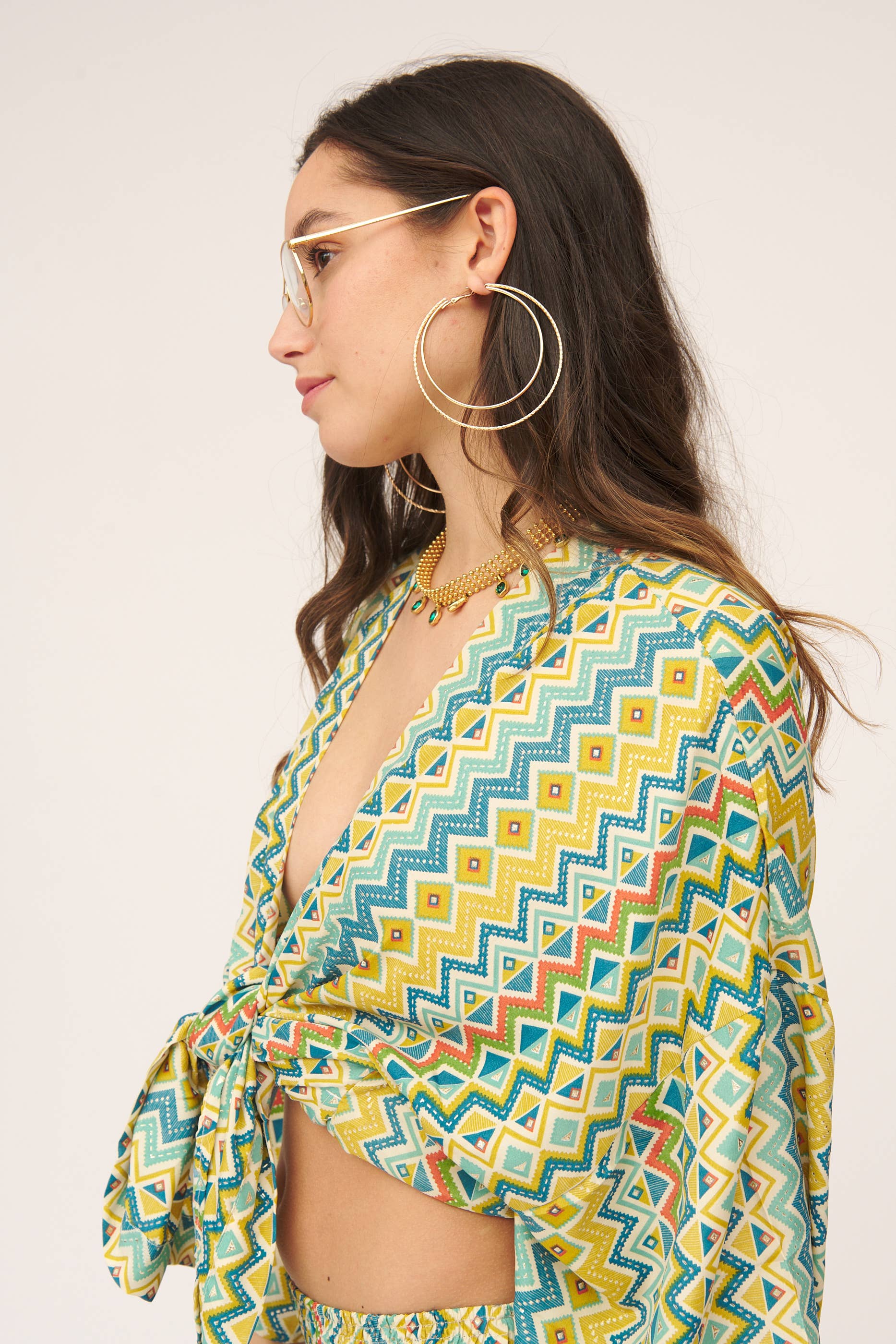  PINK KHAKI  Short Cold Silk Kimono with Zigzag Print for wholesale on Faire2