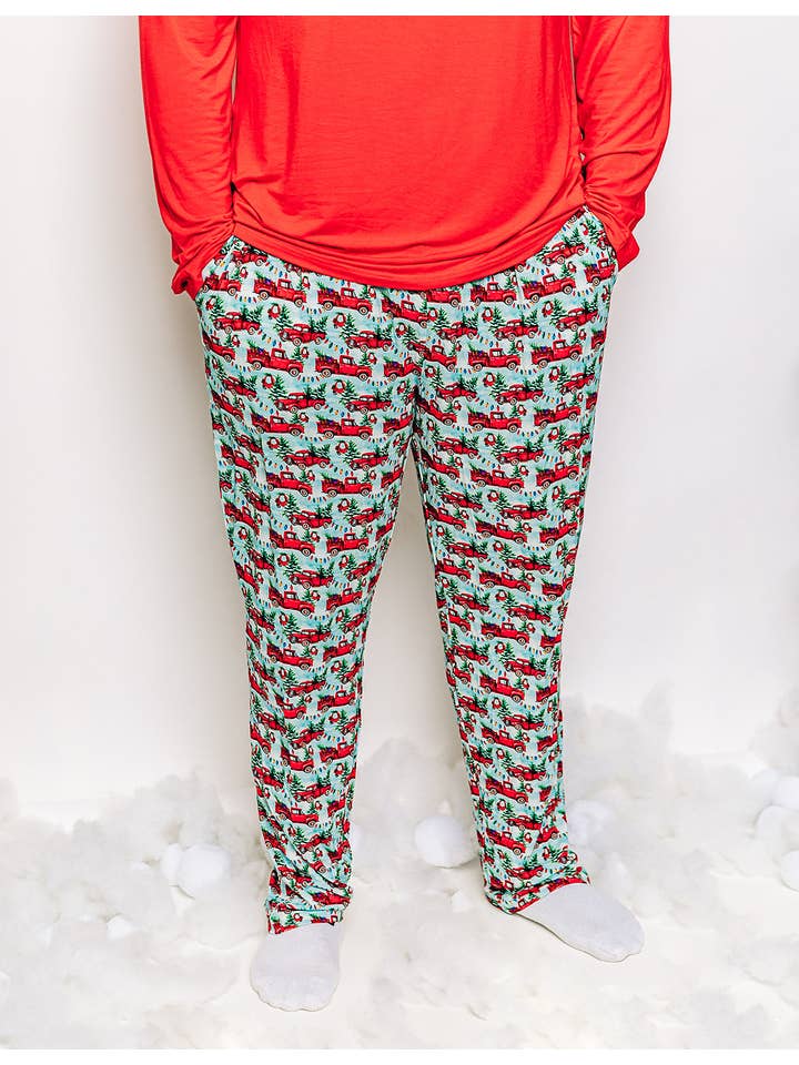 Pipsqueaks Clothing Co - Wholesale Sleepwear Set - Men's - Mens We Truckin Love Christmas Pajama Set