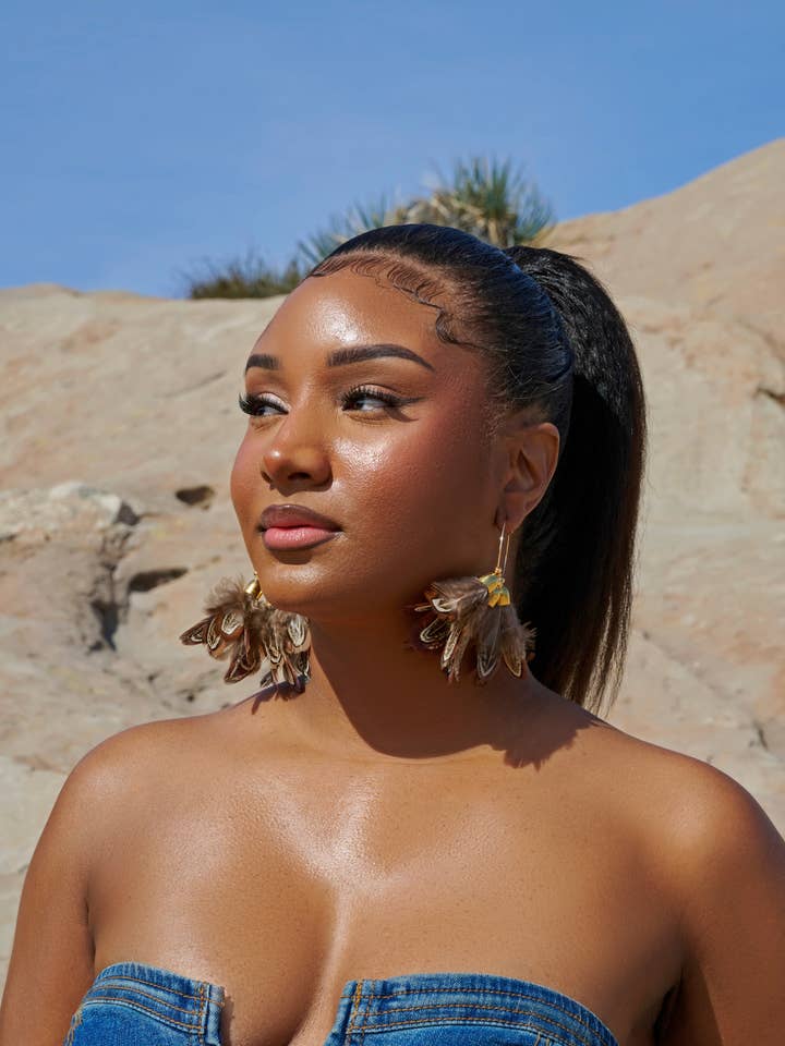 O Brinco Roma - Castanho por atacado de XTRA by Stacey