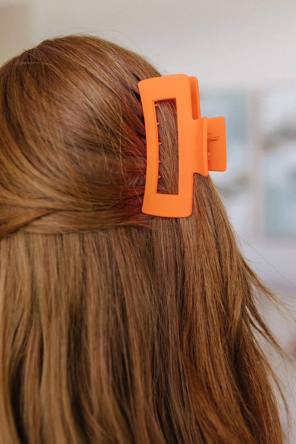 Avenue Wholesale - Wholesale Hair Clip - Women's - Claw Clip Set of 4 in Orange12