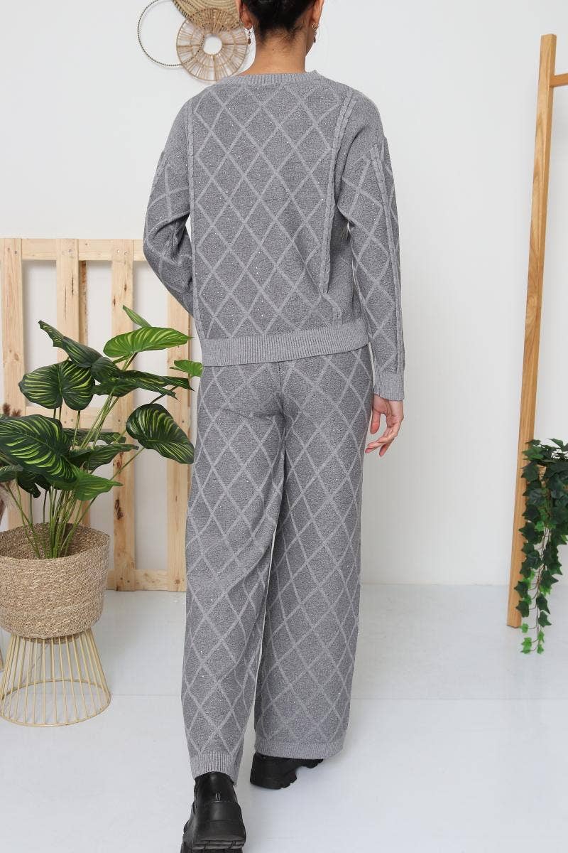 DIX-ONZE – wholesale Top & pants set (NOT Loungewear) – Women's – Diamond Knit Set – Crew Neck Sweater & Wide-Leg Pants1