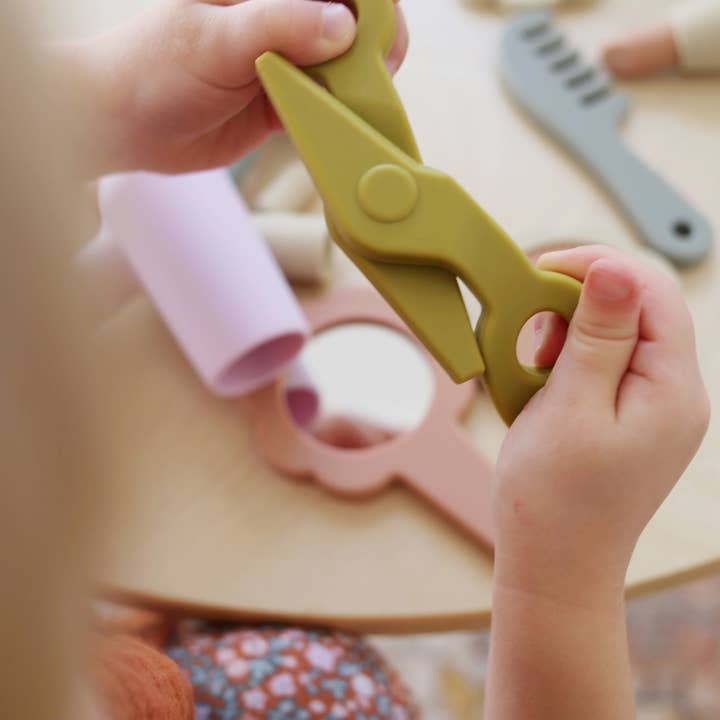 Marlowe & Co - Wholesale Toy Set - Kids - Silicone Hair and Makeup Play Set4