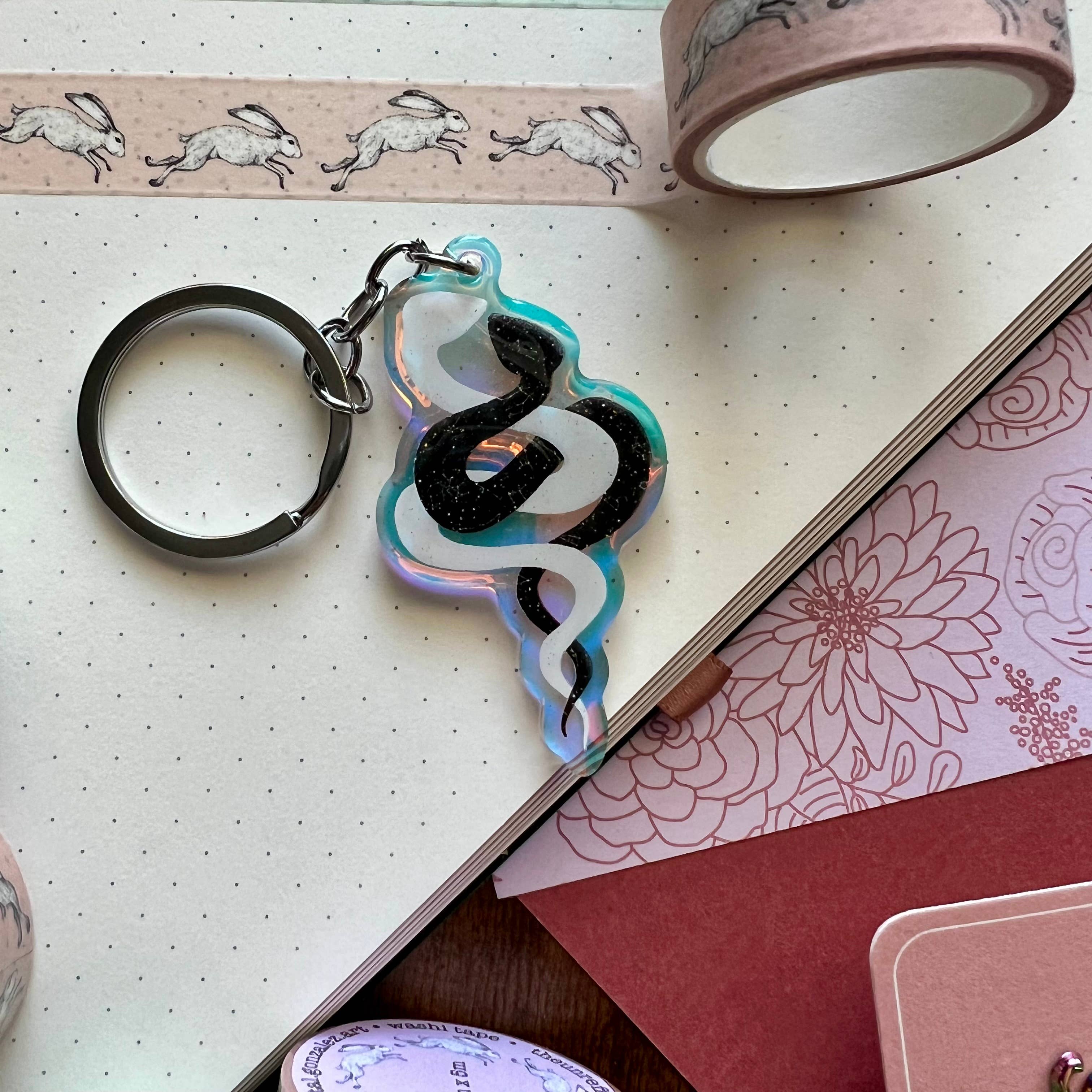 The Unrefined Crafter – wholesale Nyckelringar - Dam – Himmelska ormar nyckelring3