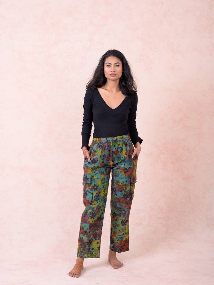 Rhea Party-Camo Byxor för wholesale av Rhea