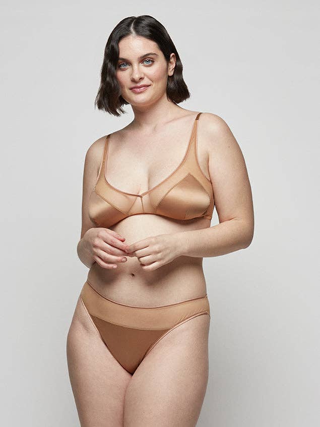 Íris- Quickers Brasileiros Em Cetim E Tule - Bronze por atacado de Chitè Milano