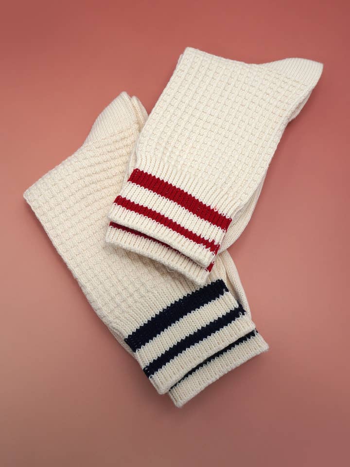 MEIAS DE ALGODÃO RESPIRÁVEIS COM RISCA WAFFLE PARA MULHER | 40S02073 por atacado de JOSSLYN by wall to wall