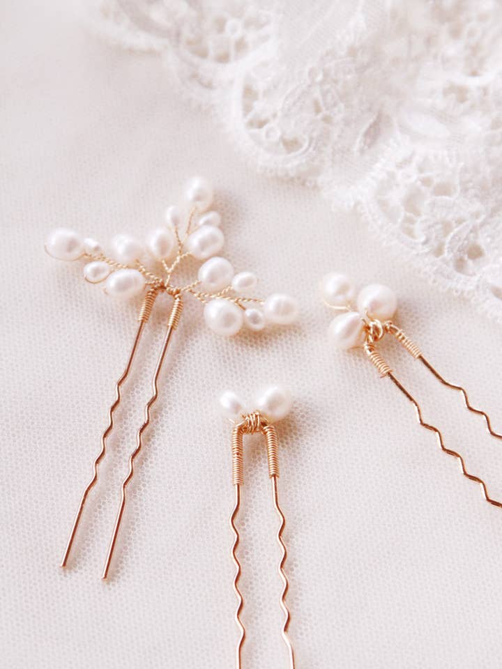 “Delicate” freshwater pearl hairpins for bridal for wholesale by Lily in love