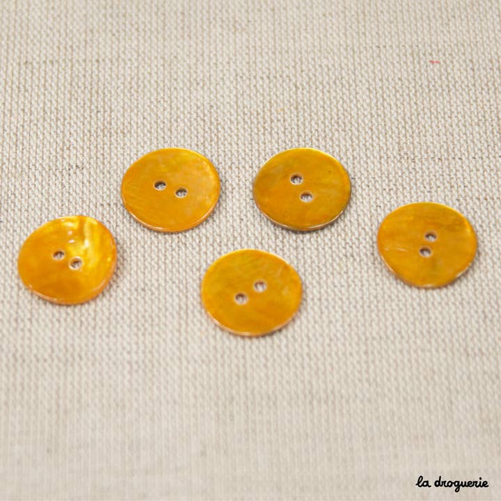 LA DROGUERIE - Wholesale Sewing button/snap - Round luminous Akoya button 18 mm3