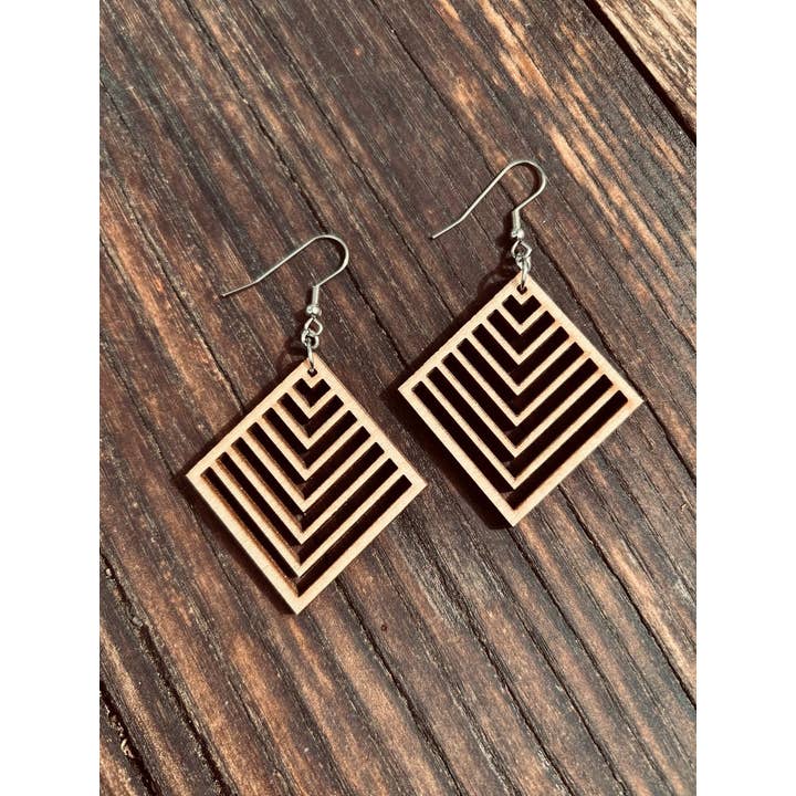 Aretes geométricos de diamantes cortados con láser para venta al por mayor de Better Wheel Workshop