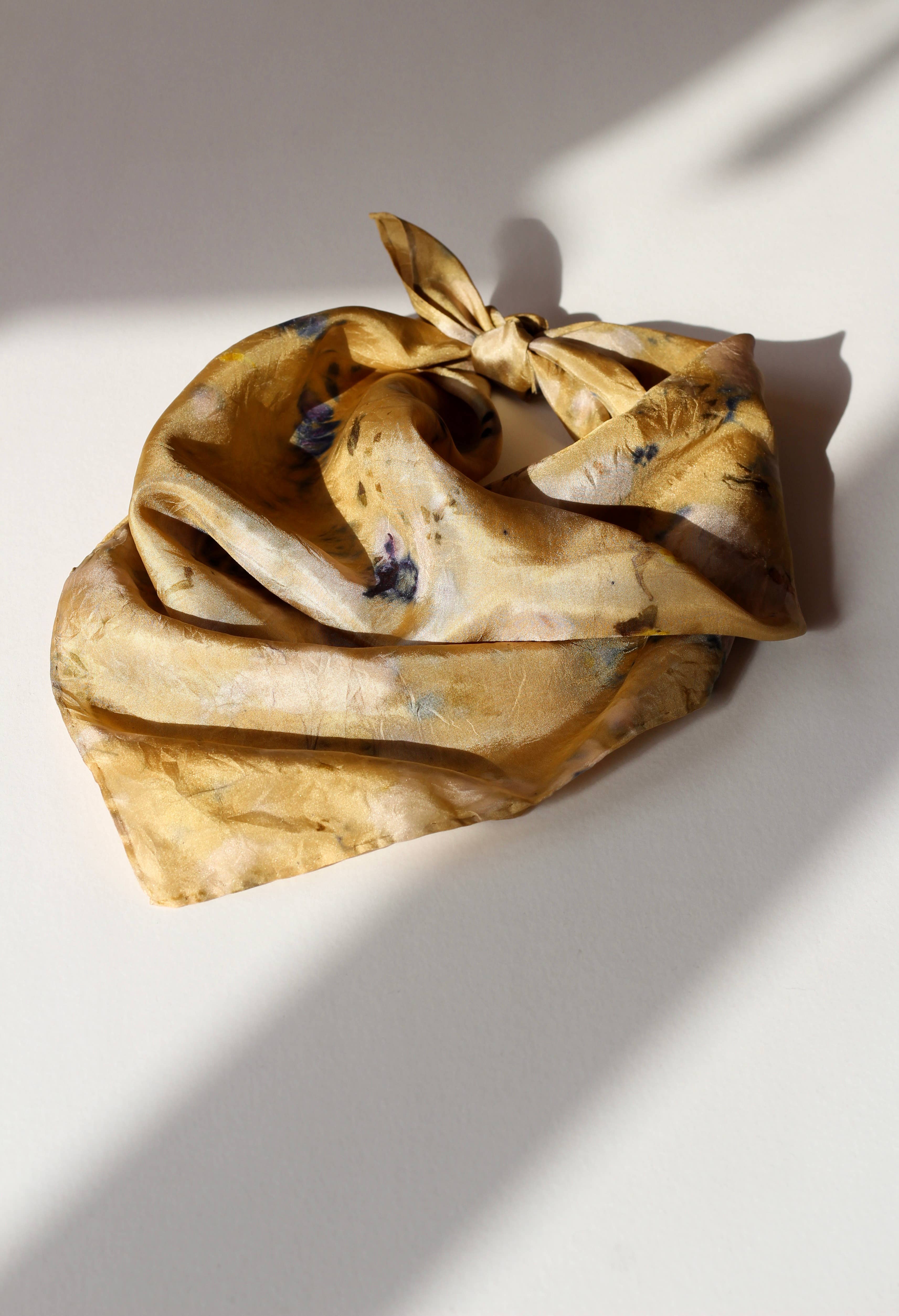 Marram - Vendita all'ingrosso Sciarpa - Donna - Foulard di seta tinta naturalmente - oro1