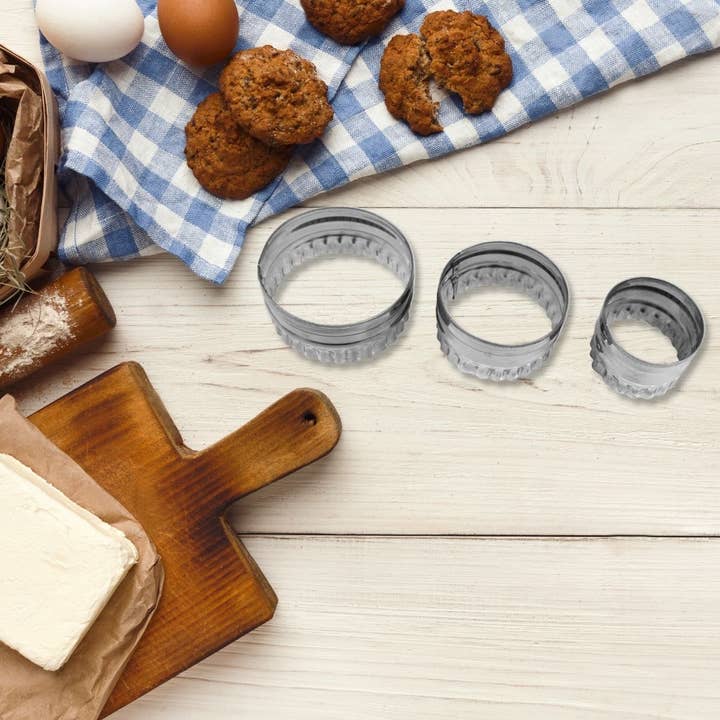 Zenker - Vendita all'ingrosso Utensile/attrezzo da cucina - Set di 3 formine per biscotti Zenker rotonde e scanalate2