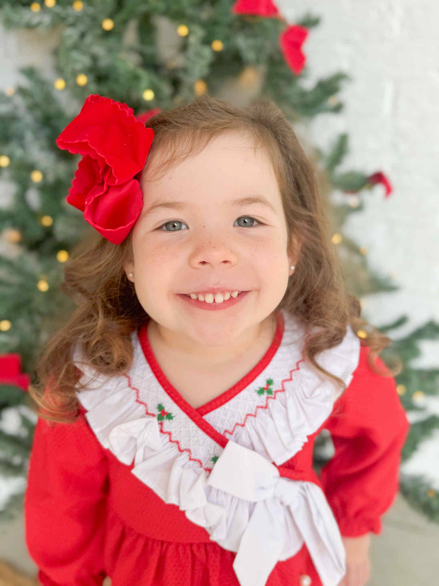 Just For Fun Threads - Wholesale Hair Bow - Kids - Holly Red Velvet Scallop Bows6