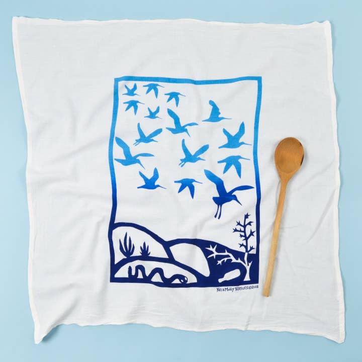 Serviette à vaisselle pour sac à farine - Immigration/Migration pour la vente par Kei & Molly Textiles, LLC