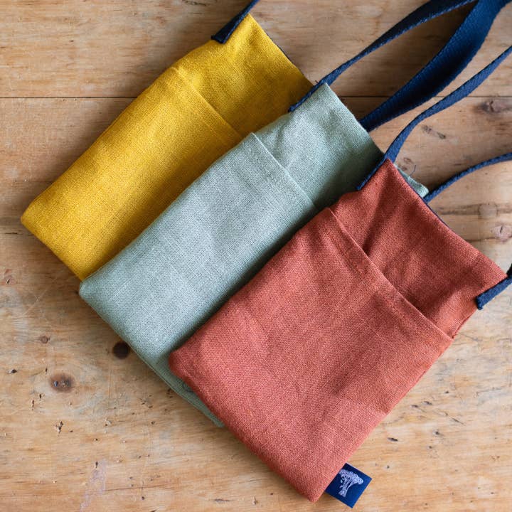 Helen Round - hand printed linen and bamboo wellness – wholesale Phone wallet – Unisex – Linen Phone bag5