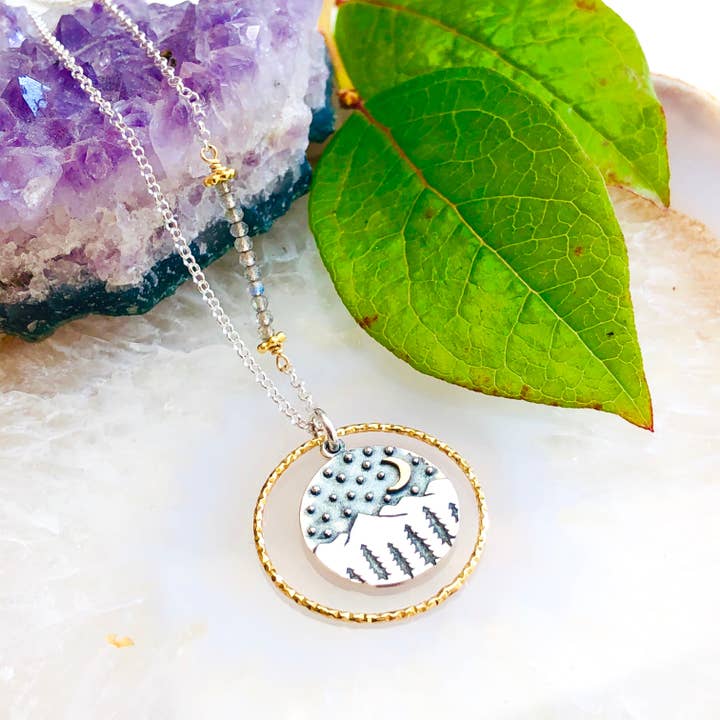 Höstens natt halsband för wholesale av Howling Dog Artisan Jewellery