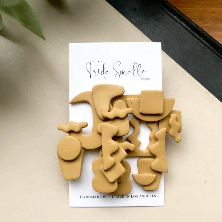 Frida Smallo Designs – Engroshandel Hængeøreringe og creoløreringe – Abstrakt skulpturer Polymer ler øreringe6