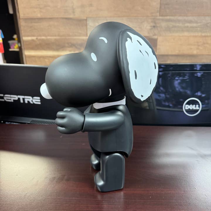 LM Treasures - Wholesale Money/Piggy Bank - Peanuts Special Edition Snoopy Piggy Bank Statue6