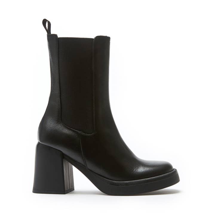 Schwarze Chelsea-Stiefel für Damen. Hergestellt in Italien und andere Ergebnisse für rollrasen franken im Großhandel. Kostenlose Rücksendungen und 60-Tage-Zahlungsziel auf Faire im Trend auf Faire.