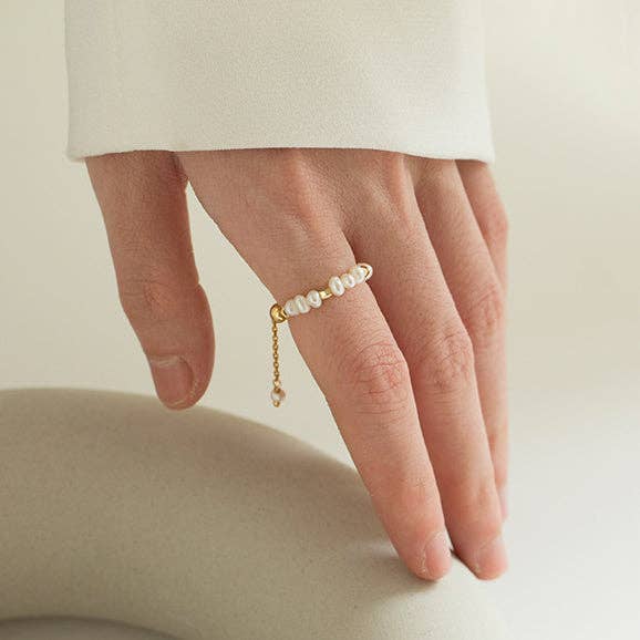Gold Pearl Chain Vintage Adjustable Rings DPJR2035 for wholesale on Faire